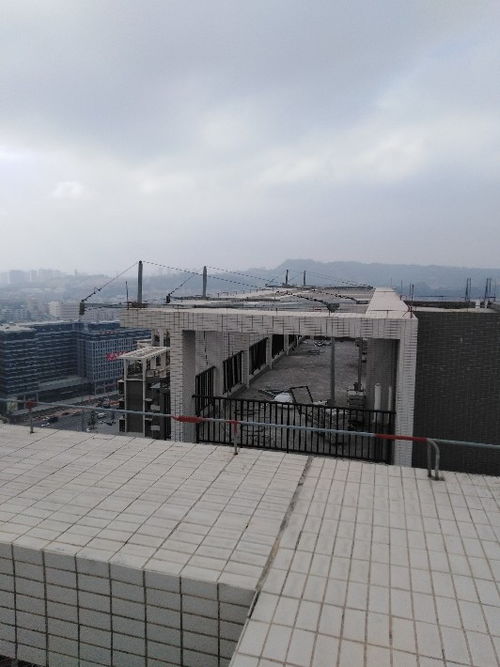 東莞厚街鎮(zhèn)高處廣告牌拆裝吊籃租賃出租